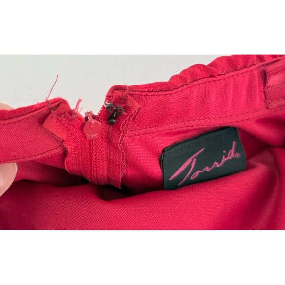 Torrid Plus Size Satin Red Jacquard Animal Print Strapless Mini Dress 16 Y2K - Picture 4 of 13